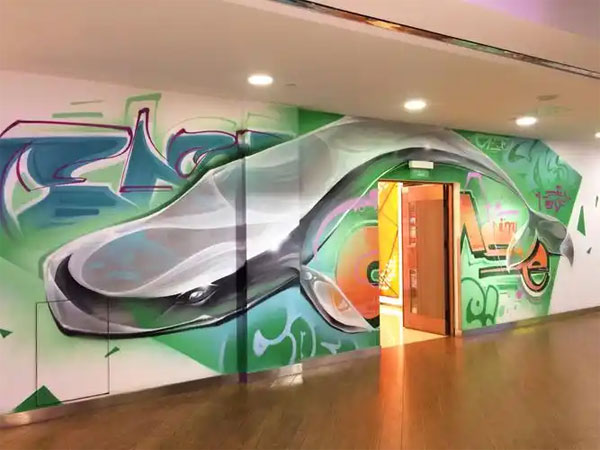 购物中心涂鸦